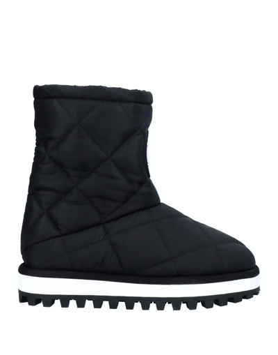 Dolce & Gabbana Ankle Boots In Black