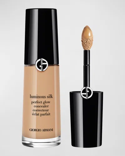 Armani Collezioni Luminous Silk Concealer In .- Medium With A Warm Undertone