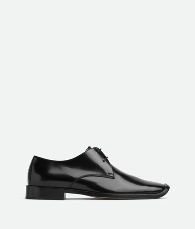 Bottega Veneta Comma Lace-up In Black