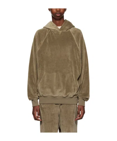 Essentials Velvet-effect Raglan-sleveed Hoodie In Wood Brown
