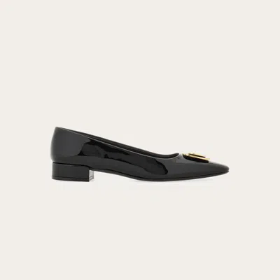 Ferragamo New Vara 20mm Pumps In Black