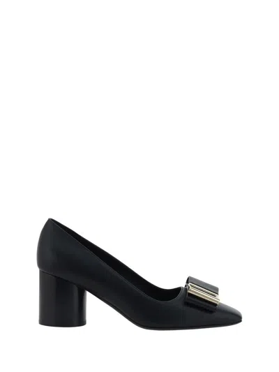 Ferragamo Pumps In Black