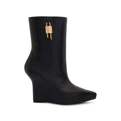 Givenchy G-lock Ankle Boots In Leather