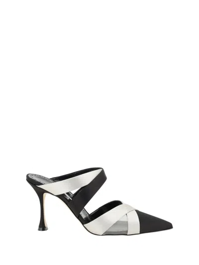Shop Manolo Blahnik Pumps In Black